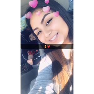 Meet your Posher, Emily